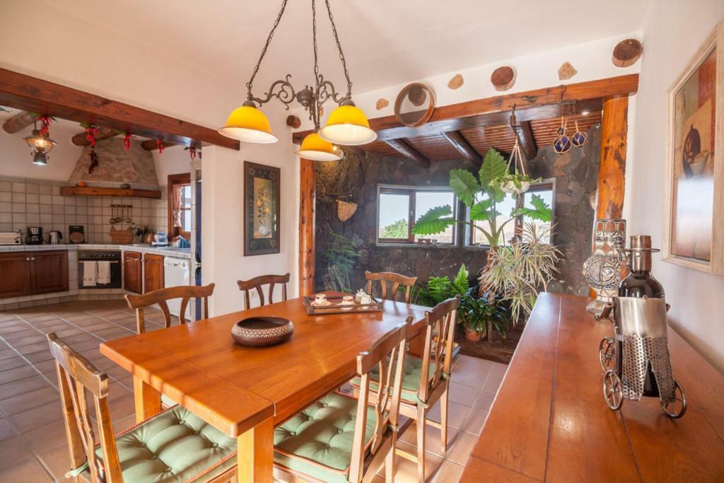 Villa Eloisa Tinajo Luaran gambar