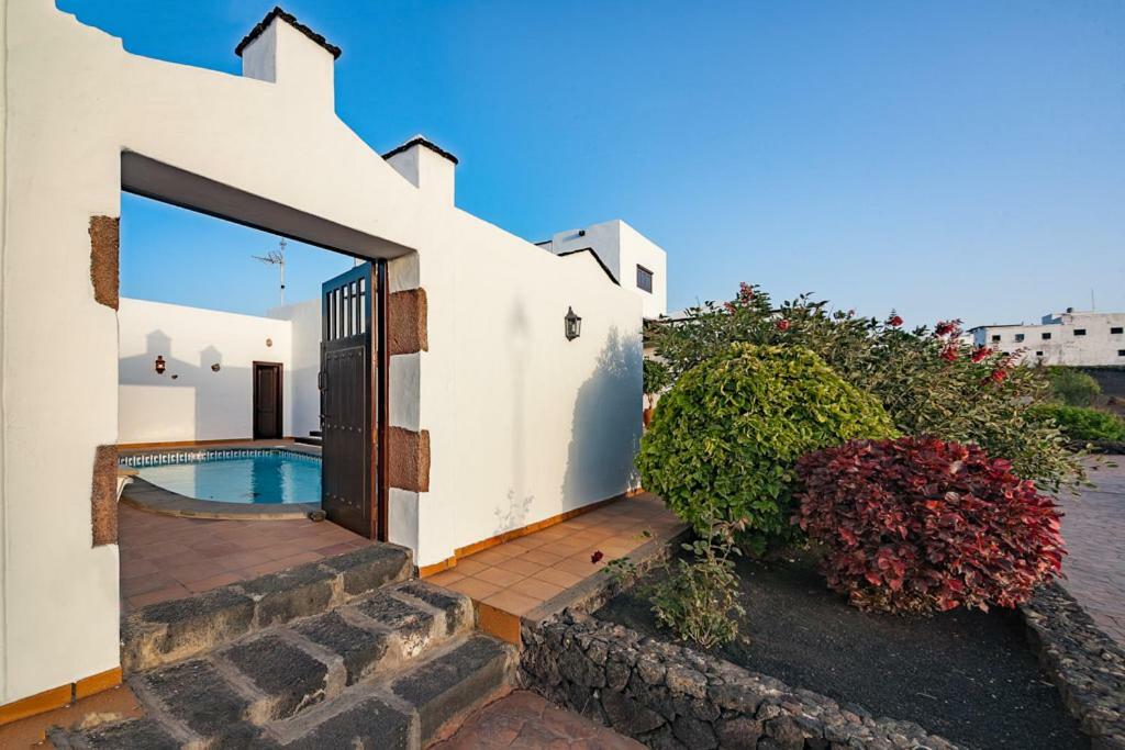 Villa Eloisa Tinajo Luaran gambar