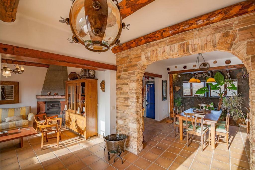 Villa Eloisa Tinajo Luaran gambar